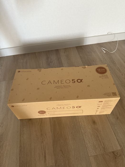 Продам плоттер Silhoutte cameo 5.
