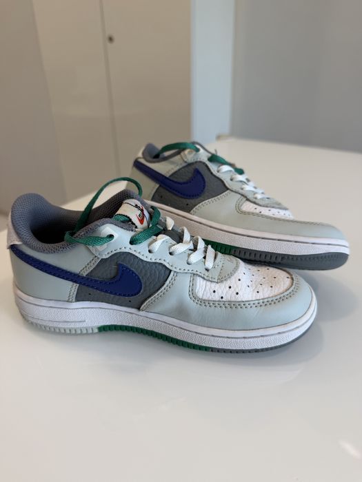 Детски кожени маратонки Nike “Force 1 Lv8” 30 номер 18,5 см. Стелка