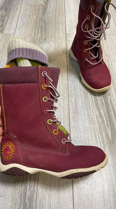 Маркови ботушки за момиче