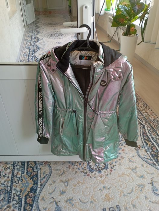 Куртки все по 2000 тыс тг