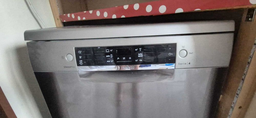 Masina de spalat vase Bosch Seria 4