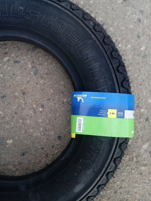 Шины Мишлен 3.50*10.  Продам