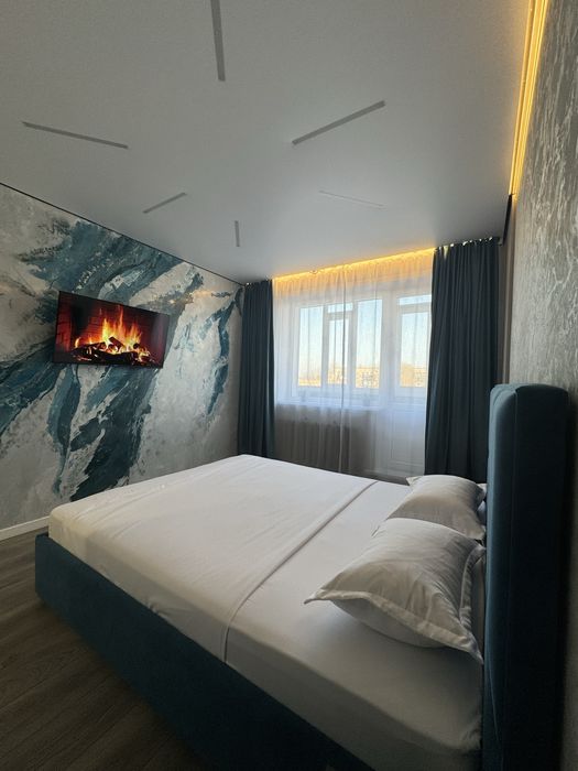 Lux центр города Кривенко 81