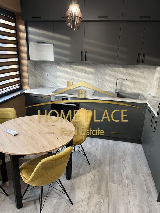 Дава се под наем Двустаен апартамент в к.к. Св.Св. Константин и Елена - 48 кв.м за 499.8 € - Снимка #1