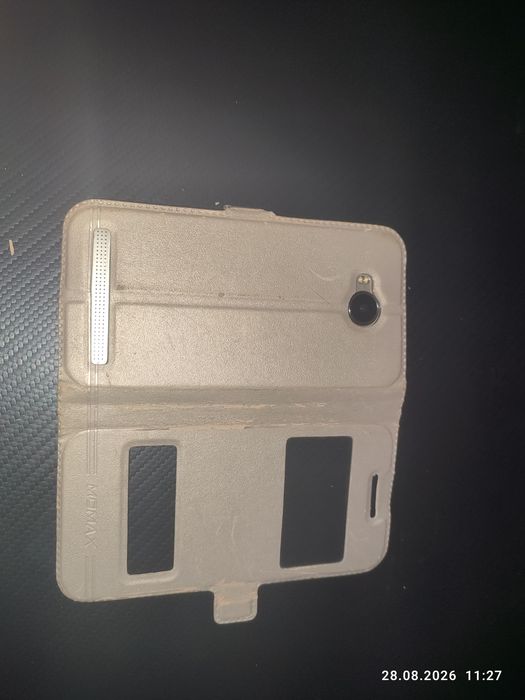 Продам Huawei LUA-U22, б/у + Чехол книжка