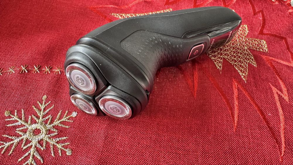 Електрическа самобръсначка Philips 3 000X Series