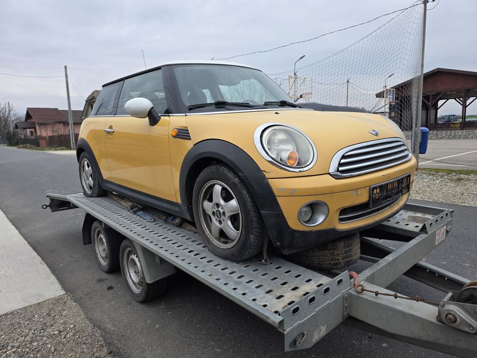 Vand mini cooper 1.6 benzina din 2009 radiat pt dezmembrat.perfect funcțional!!!