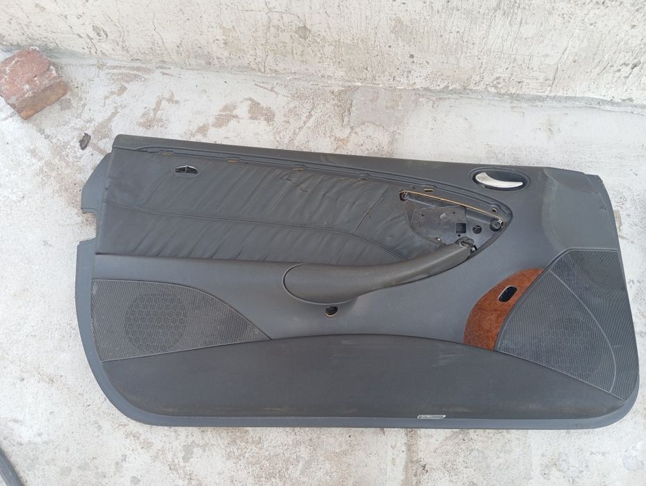 Дверные карты Mercedes W209 CLK