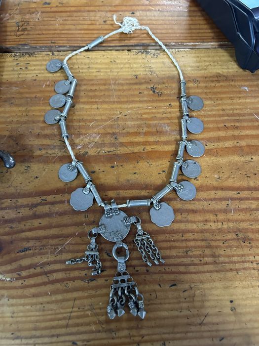 Продавам Старинни Накити