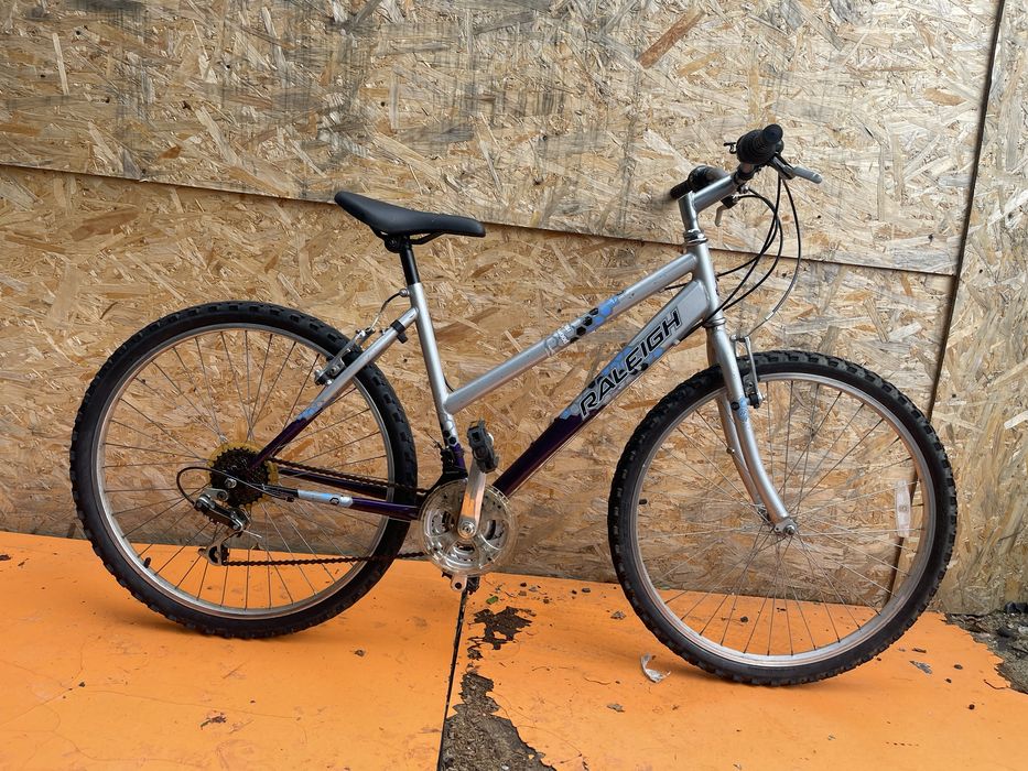 Bicicleta cadru dama raleigh roti 26”