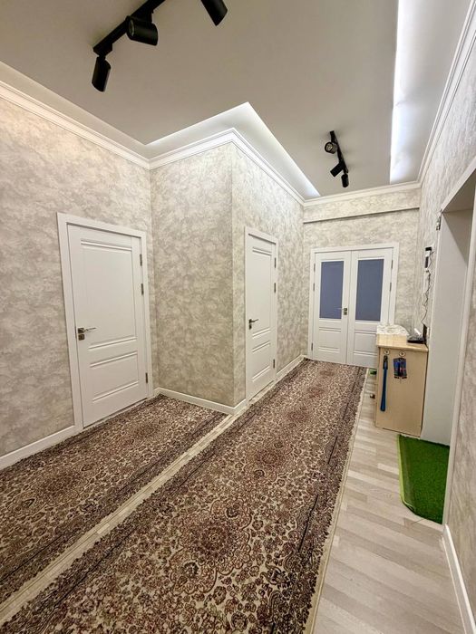 Продаётся квартира Юнусабад 10-квл