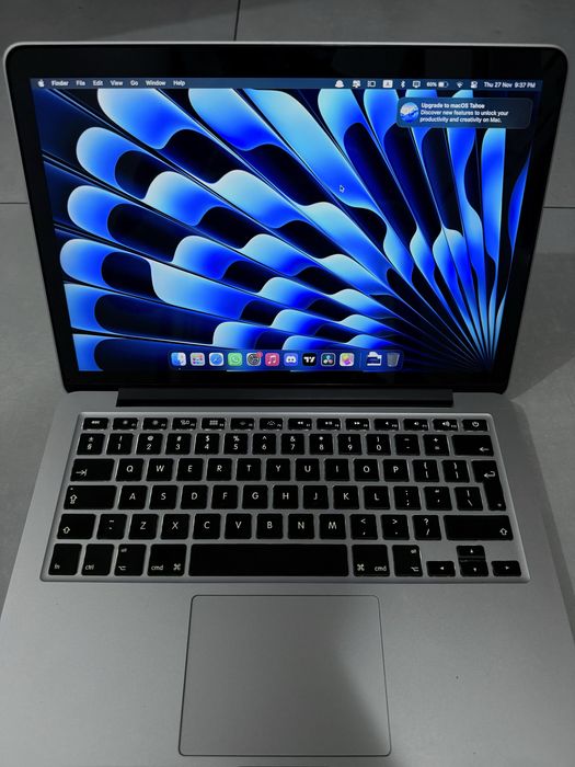 Macbook Pro 13” Full box, i5(2,7), 8Gb , 256Gb SSD, ca nou