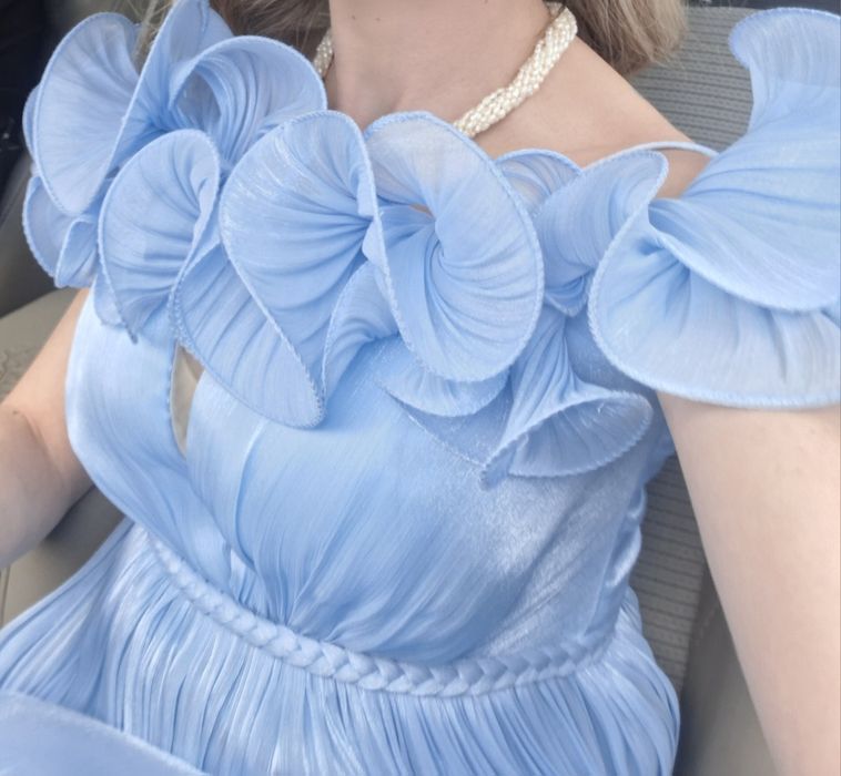 Rochie eleganta midi bleu