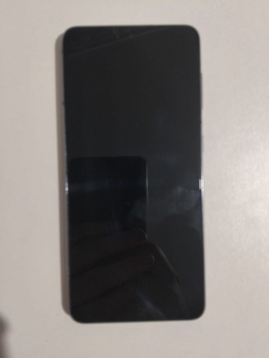 Самсунг с 21 5G .