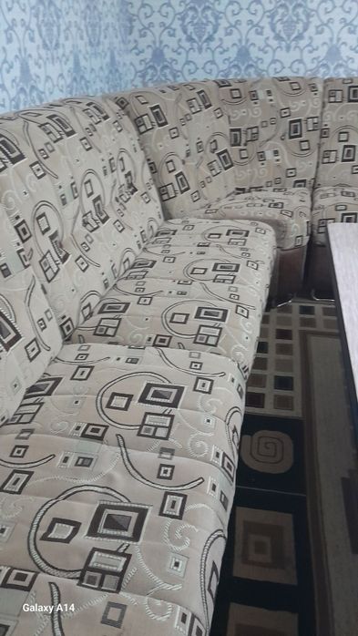 Продам уголок б/у
