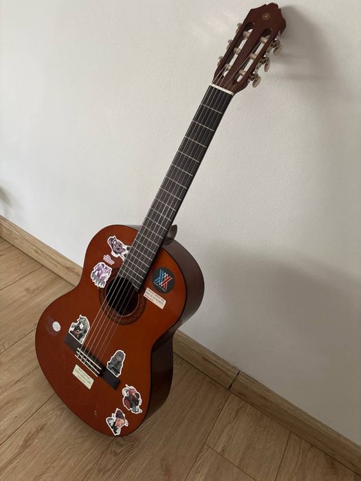 гитара Yamaha с70