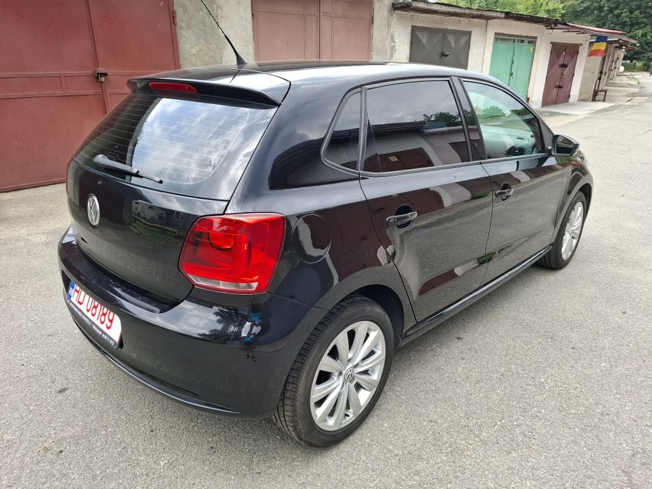VOLKSWAGEN Polo 2011 — imagine 3