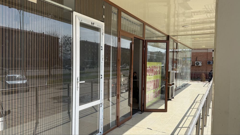 Office Arenda Ohangaron shahar.. Uzoq muddatga ijara