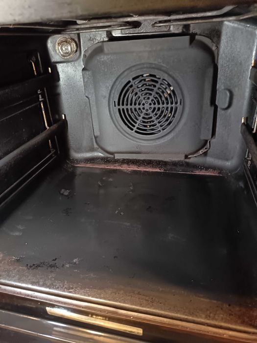 Фурна за вграждане Gorenje B07122BX