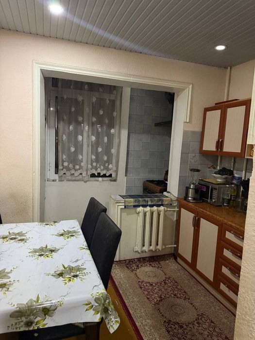 Юнусабад 4 Шохсарой 3/3/4 среднее, раздельная