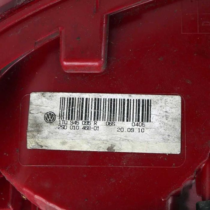 Ляв външен стоп Volkswagen Touran II 2011-2015 ID:145666