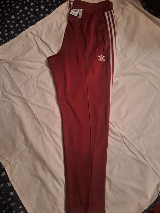 Спортни анцузи долно и горно .