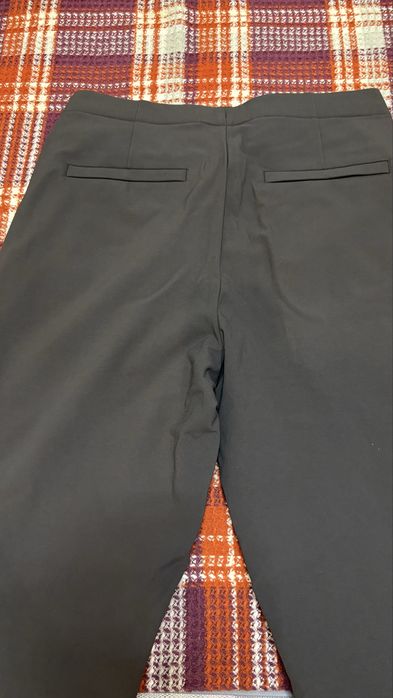 UNIQLO: Непродуваемые брюки женские