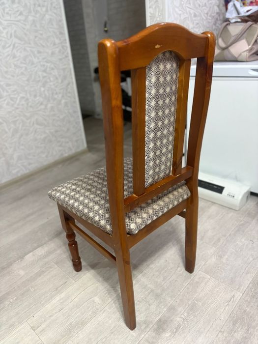 Орындықтар сатылады