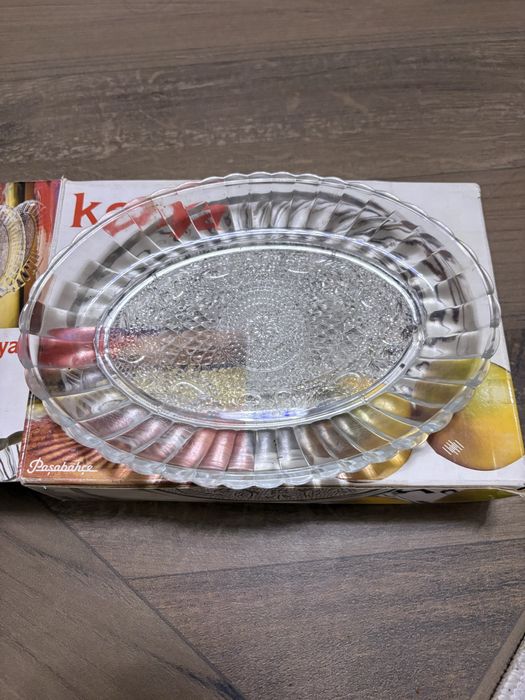 Комплект Стъклени Чиний