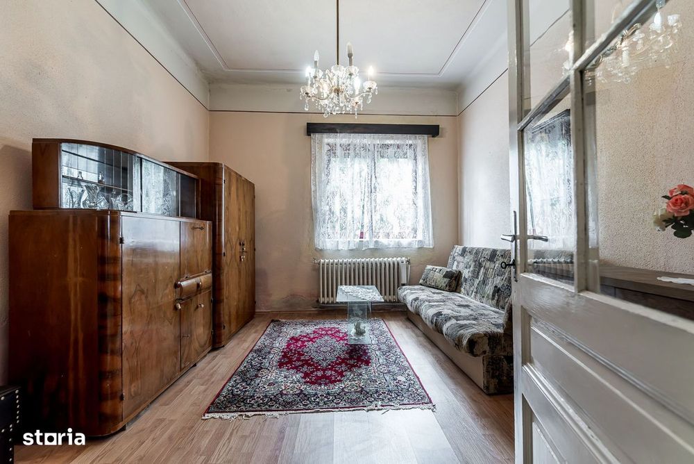 PREȚ NOU! Casă cu teren de 370 mp | Zona Funcționarilor - Arad