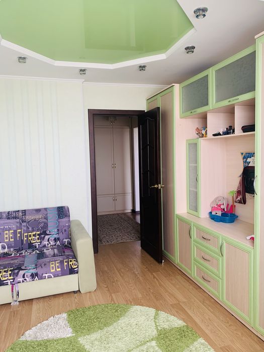 Продам  3-комн.кв, ул. пл., 8 мкр