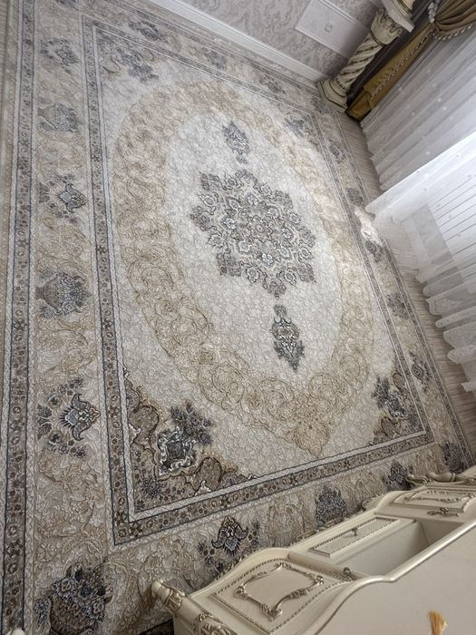 Иранский толстый ковер 3/4