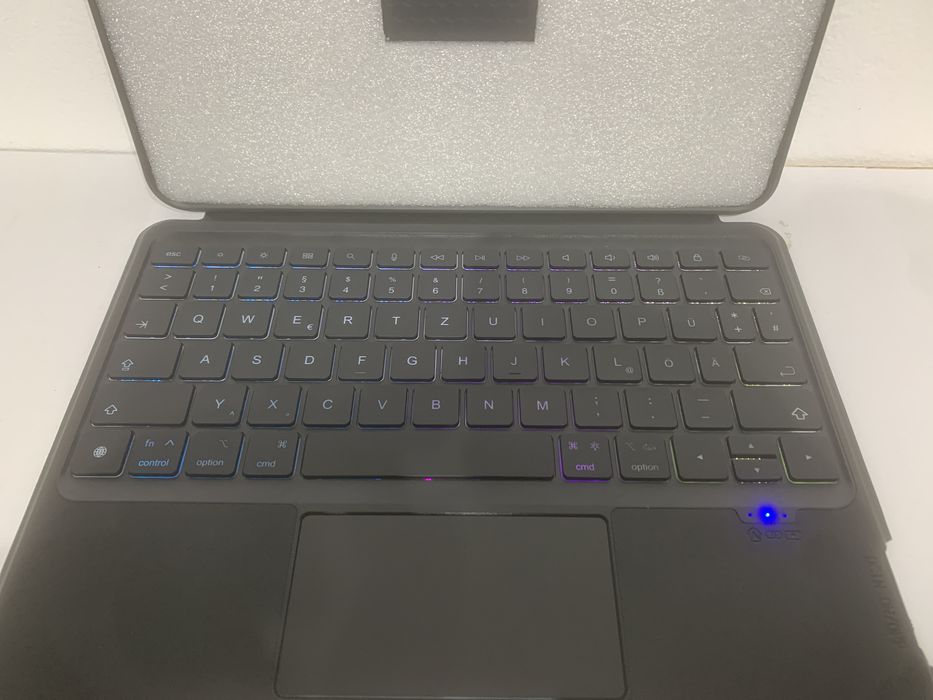 Husa tastatura RGB Apple iPad A1896 10.9/11 inch,Air 4/5 Pro Gen 2022