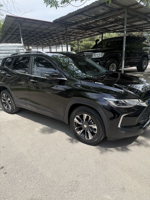 Chevrolet Tracker 2023 — 3