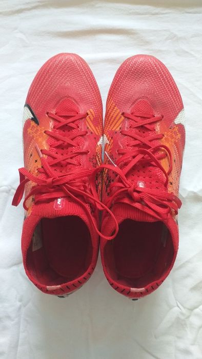 Бутсы футбольные