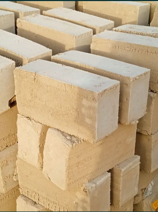 Пишган ва Хом гишт