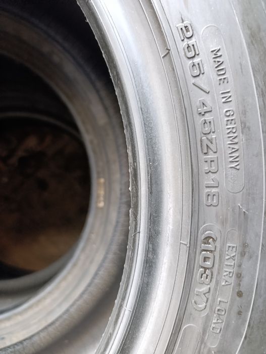 Anvelope de vara 255 45 18 Dunlop dot 2022