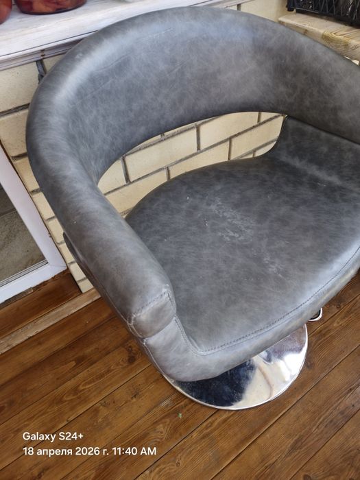 Кресло парикмахерское