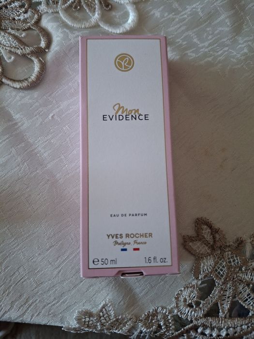 Apă de parfum Mon Evidence