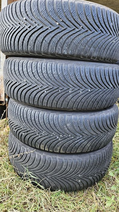 2бр гуми 215 60 17 мишелин