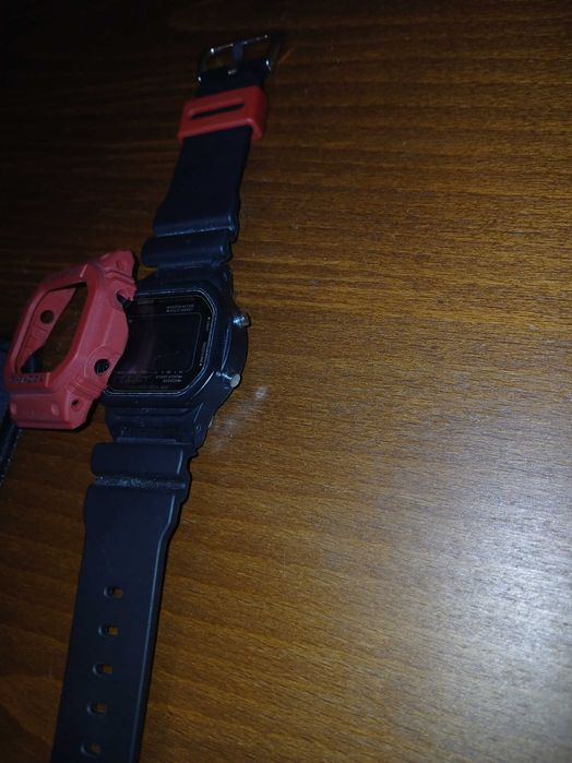 Продавам Часовник CASIO 3222 GWX 5600WB сменена каишка и корпус