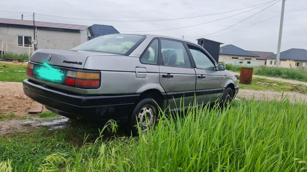 Продам Volkswagen passat b3 1993 год