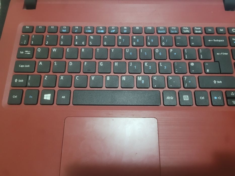 Laptop Acer stare impecabila