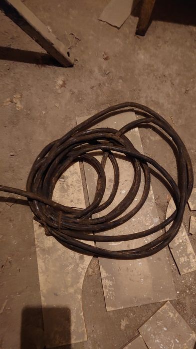 Cablu electri de calitate superioara,10 metri
