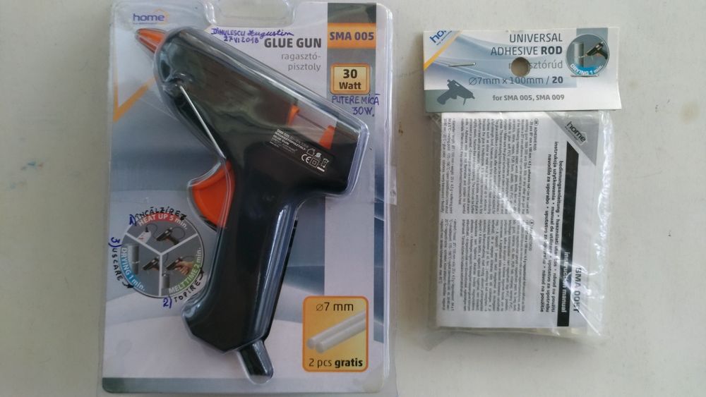 Radio, mp3, bt, stick, card, încărcare manuală, solară și usb.c