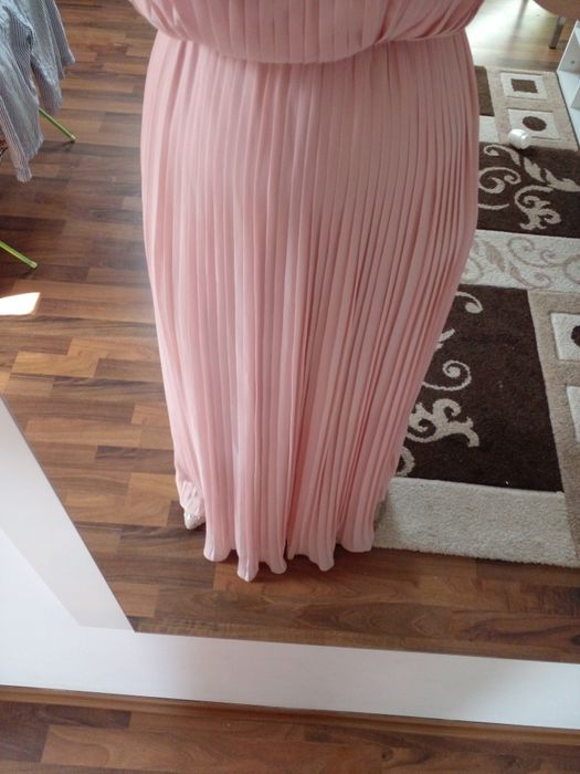 Vand rochie de seara