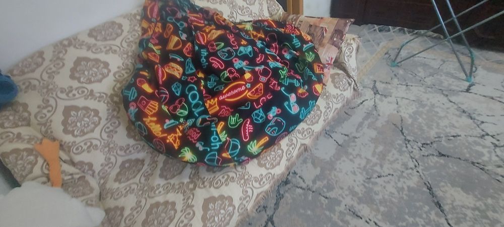 Продам пуфик подушка