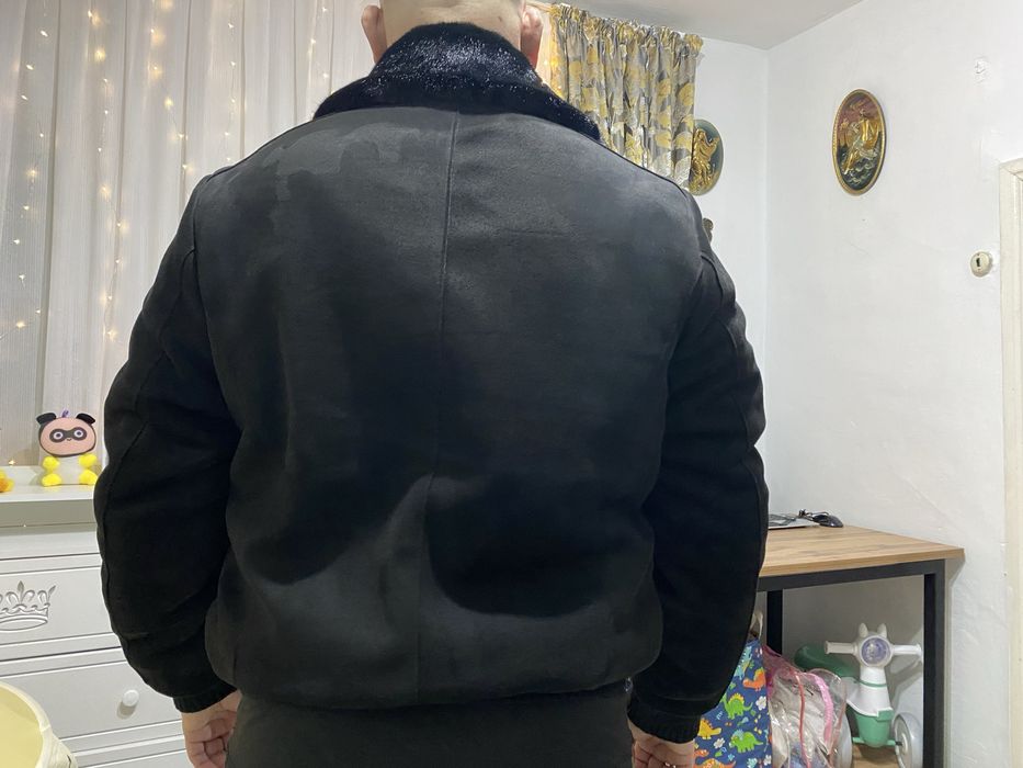 Продам зимнюю куртку