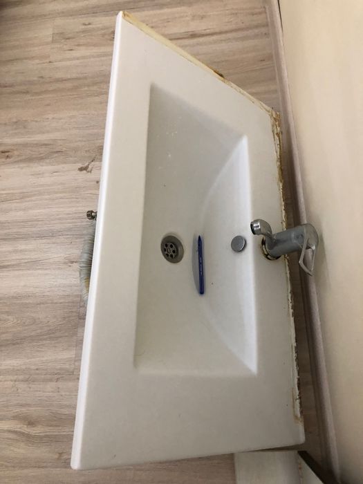 Мебель для ванной, раковина