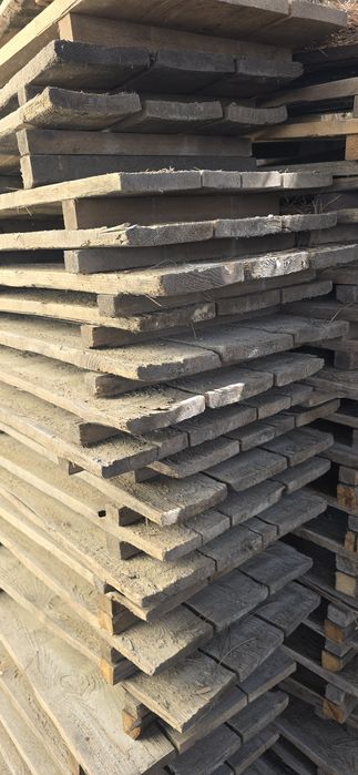 Продам поддоны на черновой потолок.